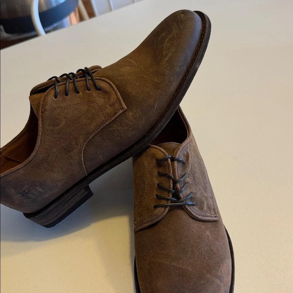 Frye Men's Brown Leather Casual Shoes Sz 10D. Tub1